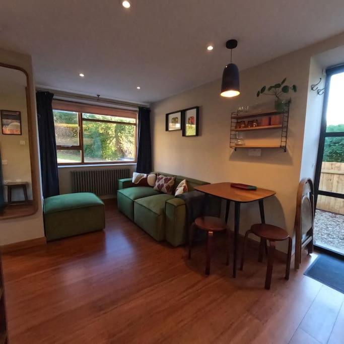 The Hideaway Apartment, Bath Bagian luar foto