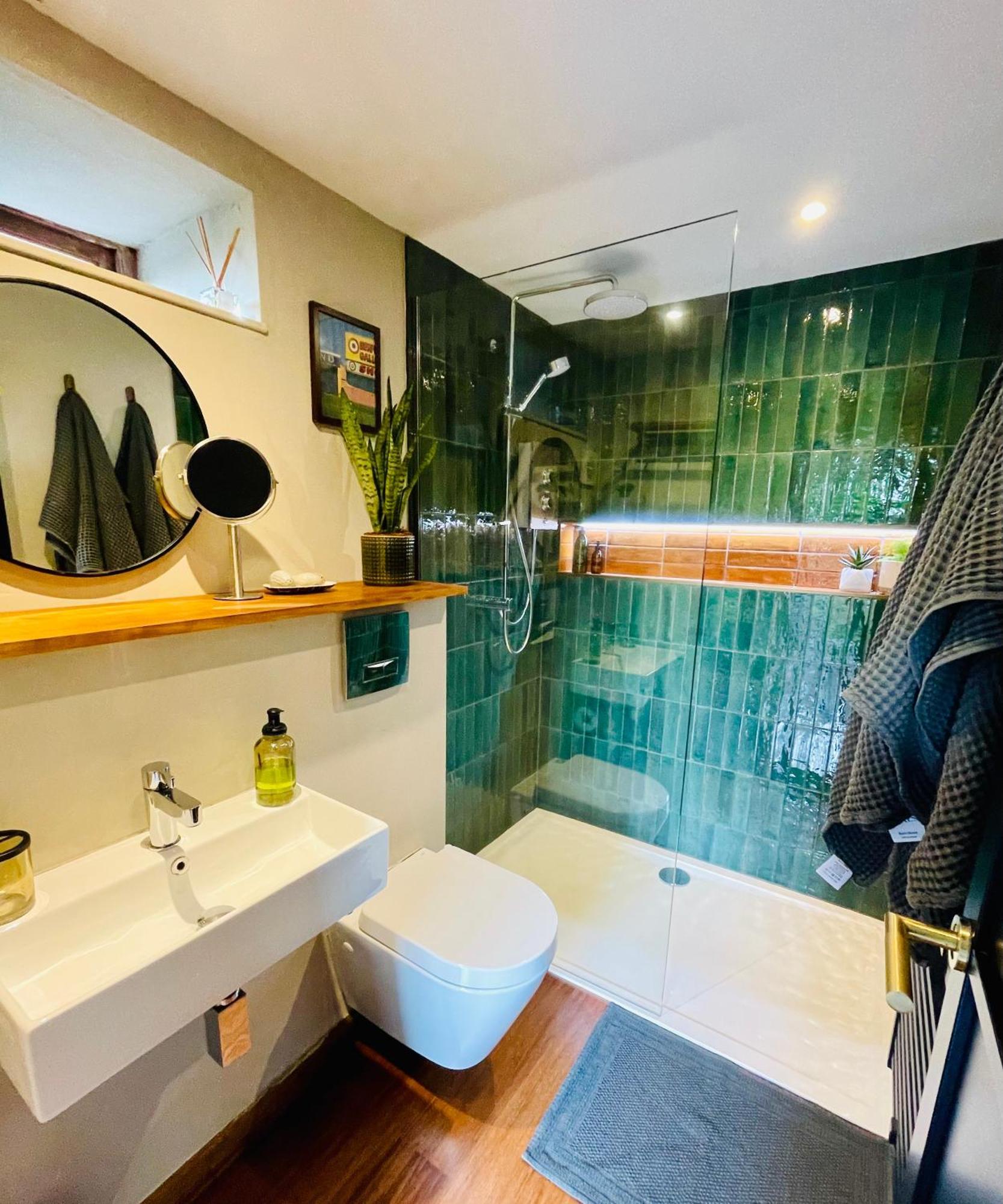 The Hideaway Apartment, Bath Bagian luar foto